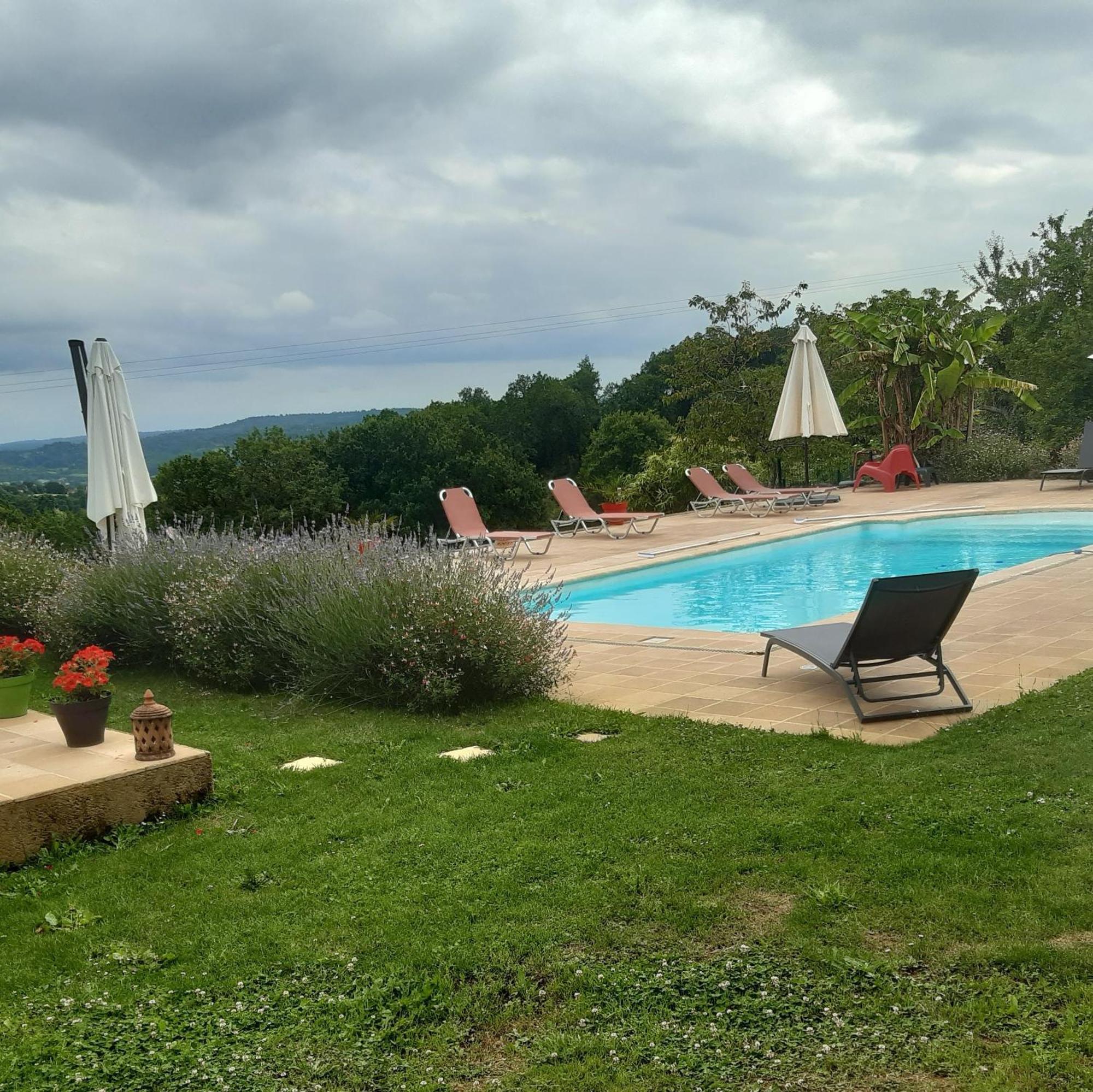 Hotel Ferme De Lagrave Coux-et-Bigaroque-Mouzens Exterior foto